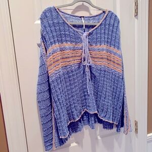 Women’s Free People sweater